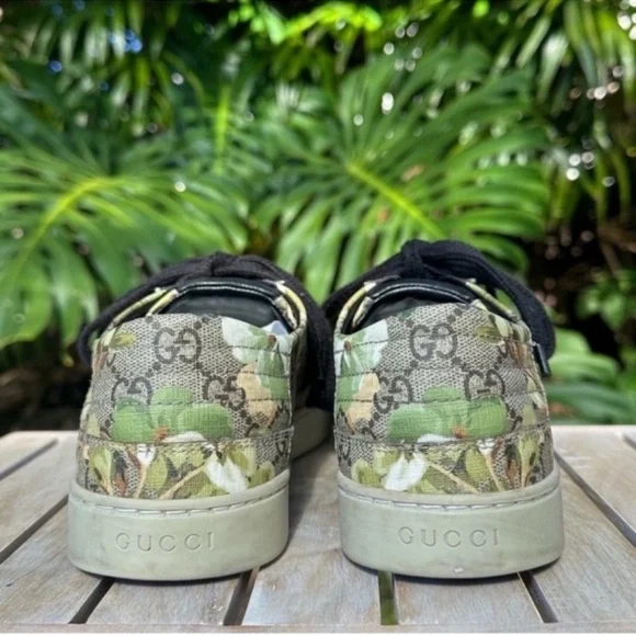 Gucci GG Supreme Canvas Sneakers - Picture 3 of 7